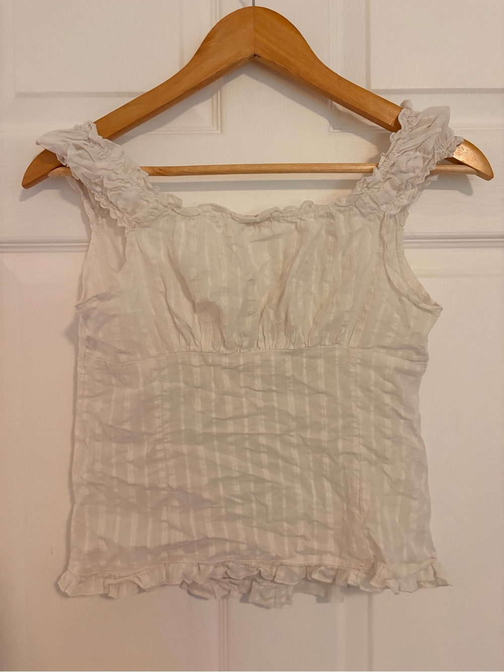John Galt White Lace Ruffle Button Tank - Picture 7 of 8